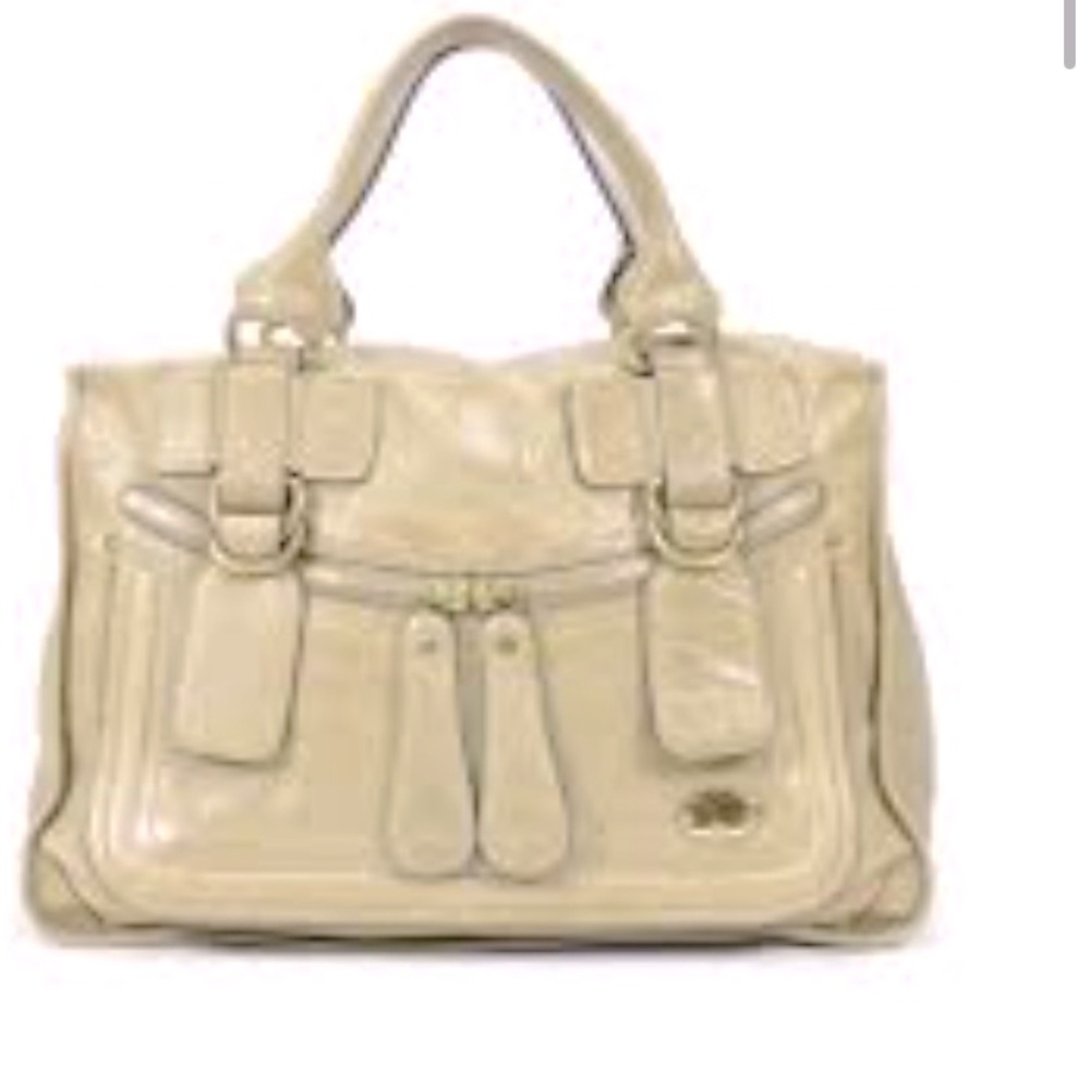 The Chloe bay bag. SN pictured. Tote bag, Color:Cream
Retail: $1,910